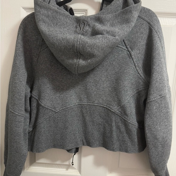 Lululemon Scuba Crop Hoodie (Full-zip) - Picture 2 of 5